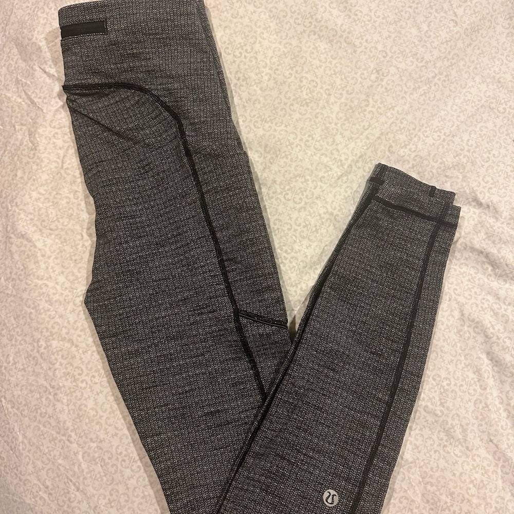 Lululemon Speed Up Tight 28” SZ 4